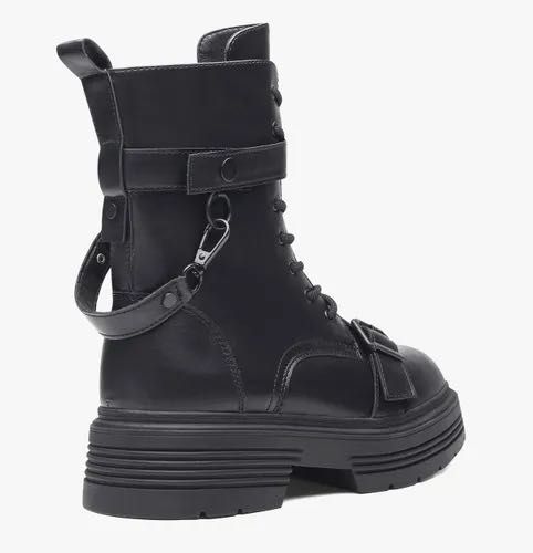 Новые стильные теплые сапоги ботинки Keddo