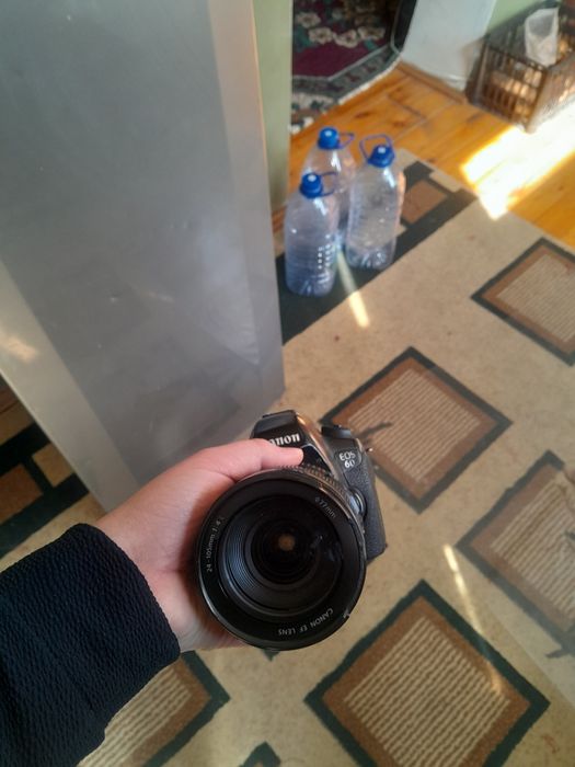 Canon mark 6d srochna sotiladi
