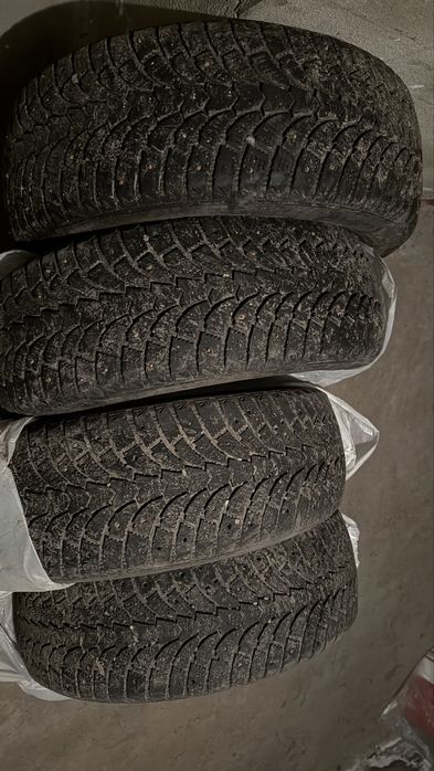 Зимние шины шипы 16