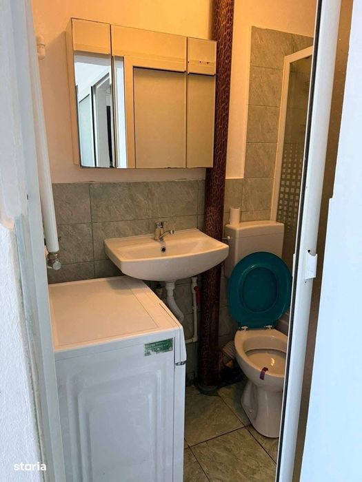 De vanzare garsonieră, etajul 3, mobilata și utilata 24.000 euro