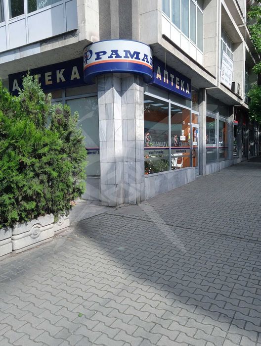 Магазин под наем в Центъра 178705