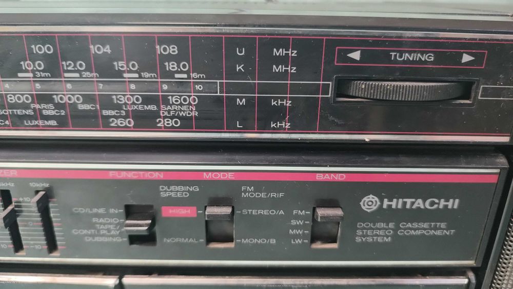 Hitachi TRK-W540E radio cassette player Хитачи радио касетофон работещ