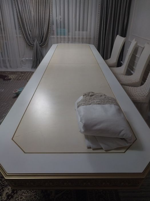 Стол с стульями.Срочно продам