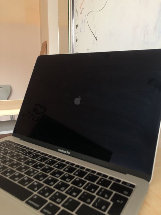 Мак бук про 13.