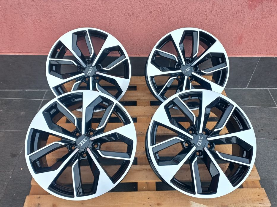 18"Audi Rs A3 A4 A5 A6 A7 A8 Q2 Q3 Q5 8ж ет35 Чисто  Нови