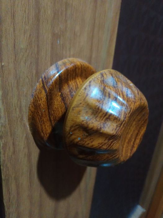 Ручки для межкомнатных  дверей.