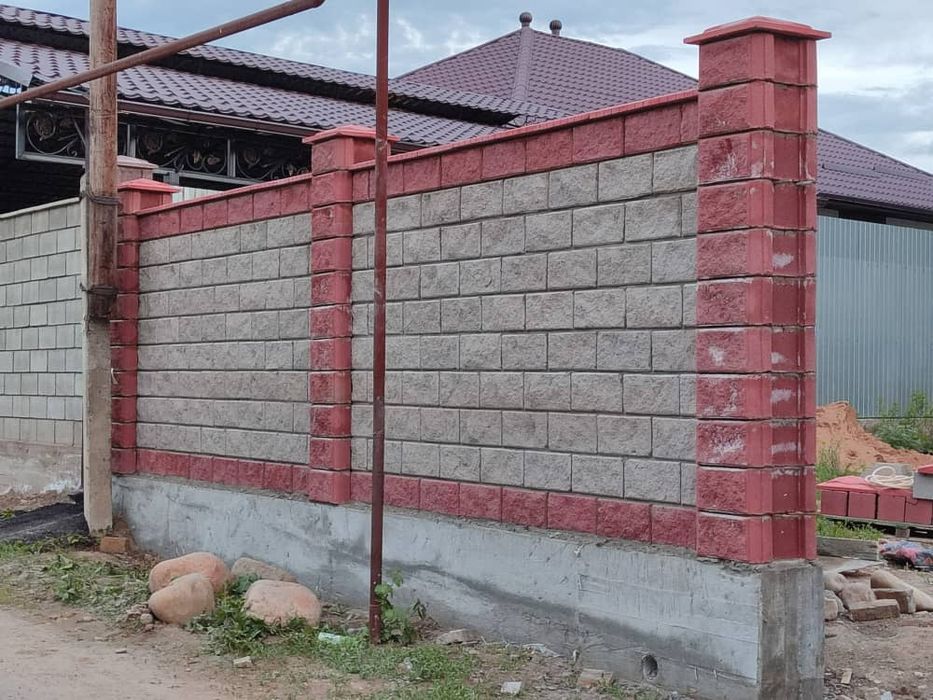 Кладка забора узбеки