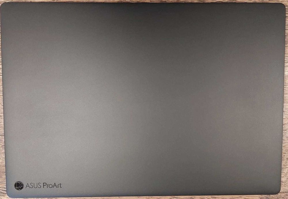 Гейминг лаптоп- 950€ намаление! RTX 5090 64GB 4к 120Hz Asus ProArt P16