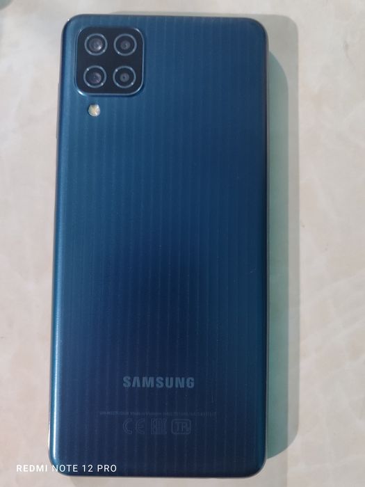 Samsung m12 sotiladi