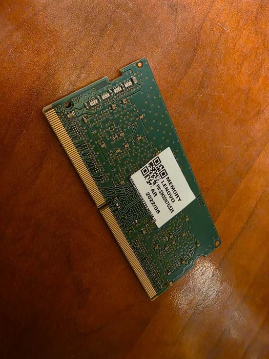Stoc - memorie RAM Micron SODIMM 4GB DDR4 3200 MHz, ca noi, la pachet
