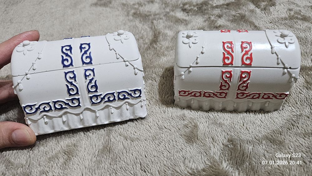 Тойбастар из гипса