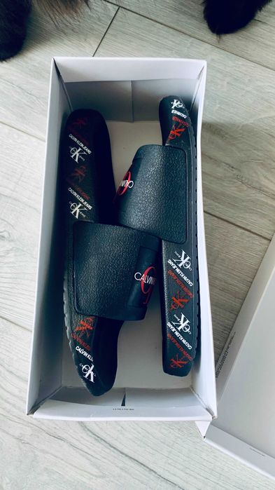 Papuci Calvin Klein noi