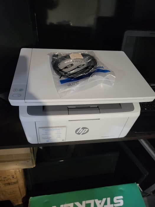 Продам лазерный черно белый принтер Canon Samsung hp