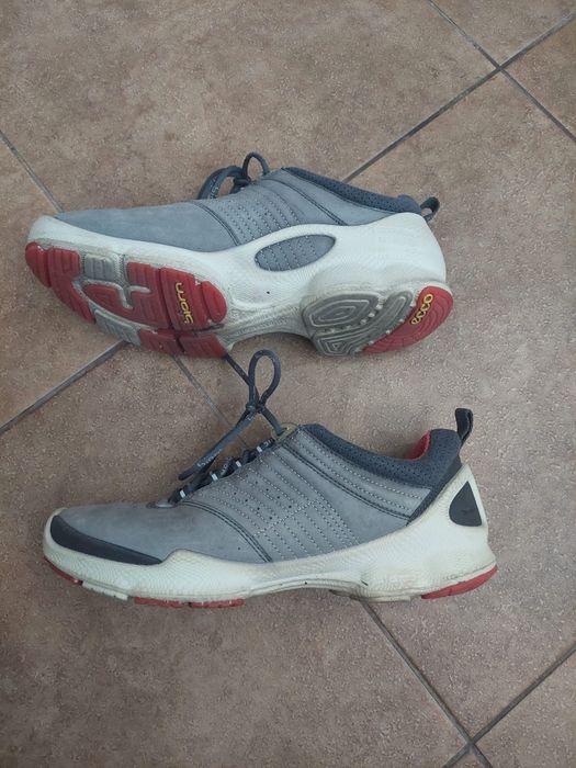 Papuci sport ecco