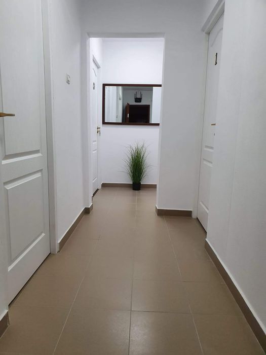 Inchiriez apartament cu 3 Camere langa Manastire