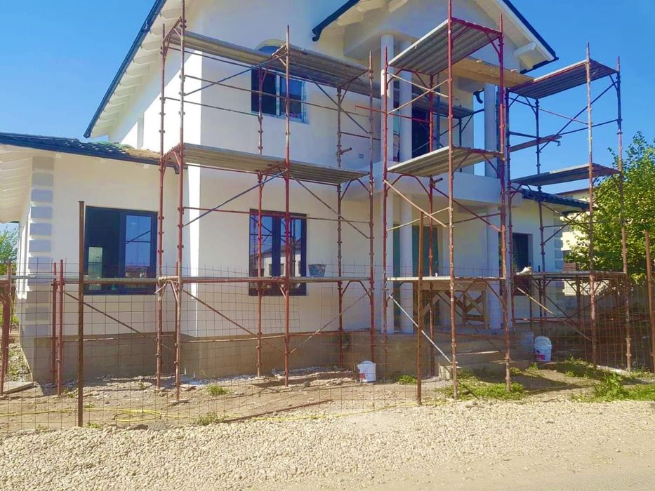 Inchiriez Schela Metalica/mobila/Ingusta