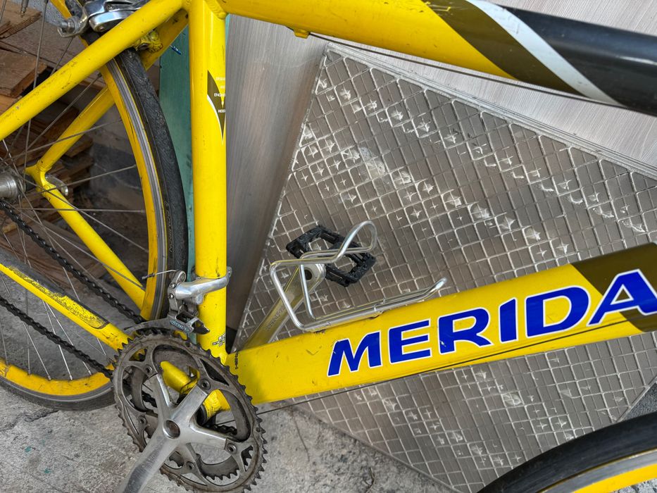 Продам шоссейный велосипед Merida срочно