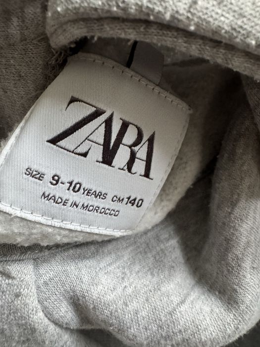 Hanorac zara marimea 140 cm