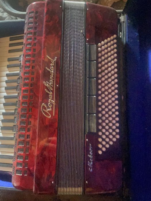 акордеон автентичен