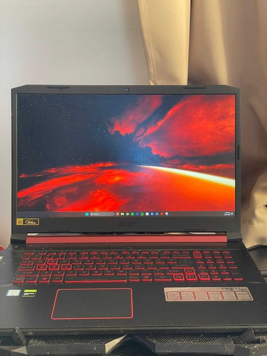 Laptop gaming Acer Nitro 5 17.3” 144Hz GTX 1660 Ti 512GB SSD