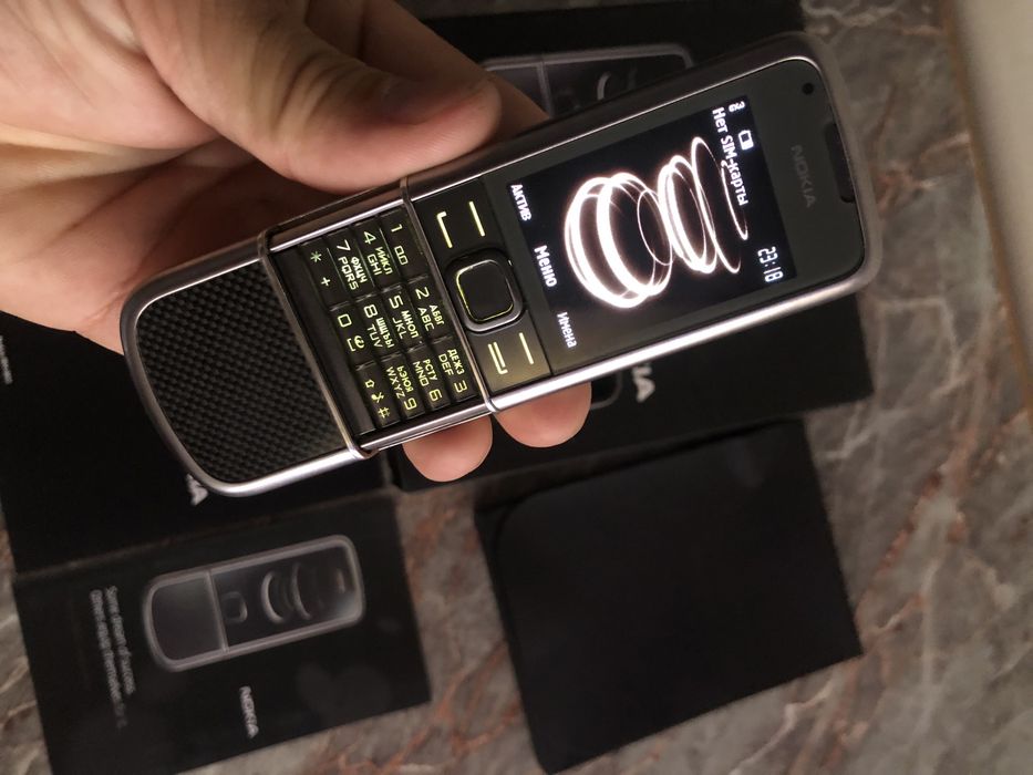 Nokia 8800 Carbon