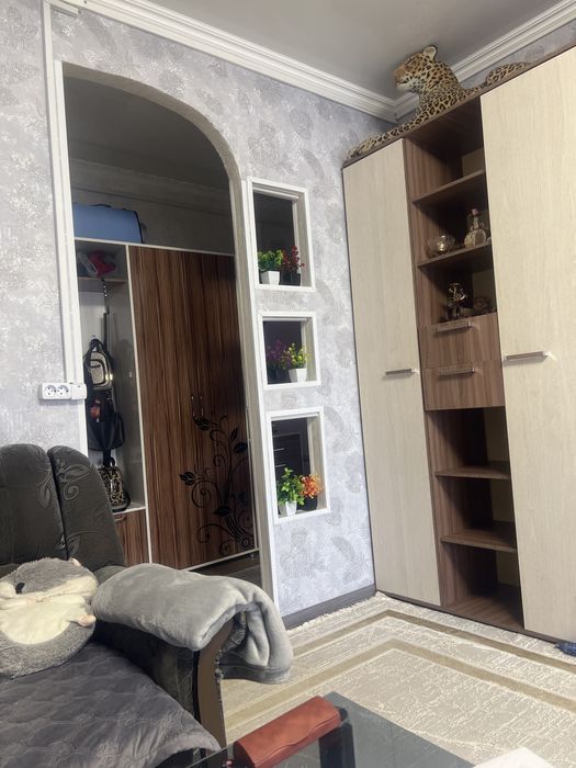 Продам двухкомнатную квартиру в деревянном доме район стадиона