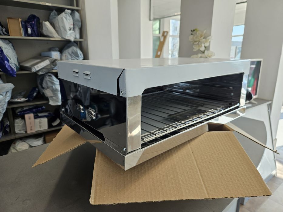 1.Принцесник от неръждавейка (парти грил за печене на принцеси) на ток