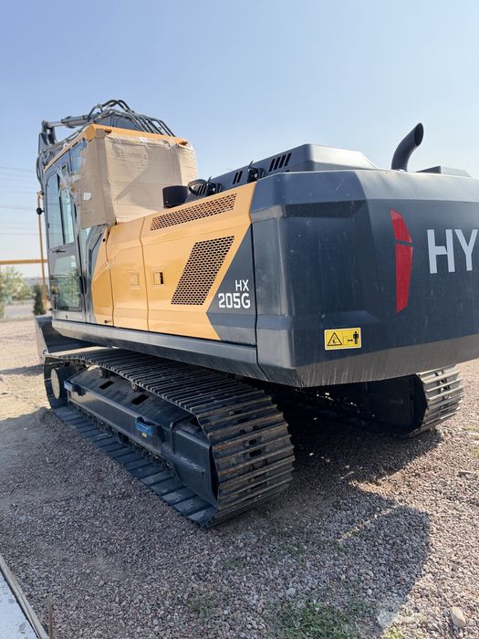 Hyundai ekskavator 205 гусеничный экскаватор