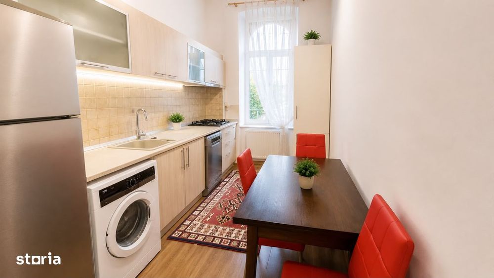 Apartament 3 camere zona Peninsulara