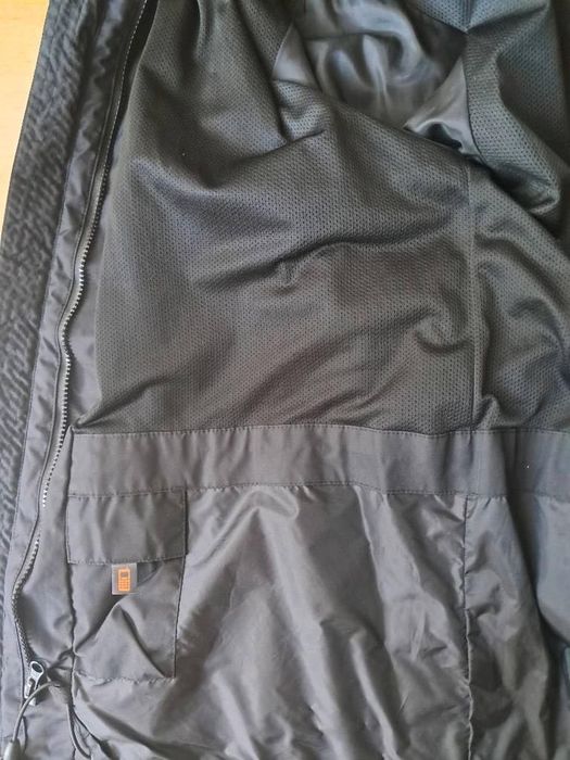 Строго мъжко яке XL