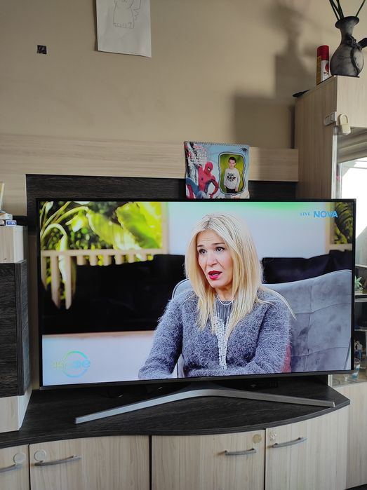 Смарт Телевизор SAMSUNG 55 инча Ultra HD 4K