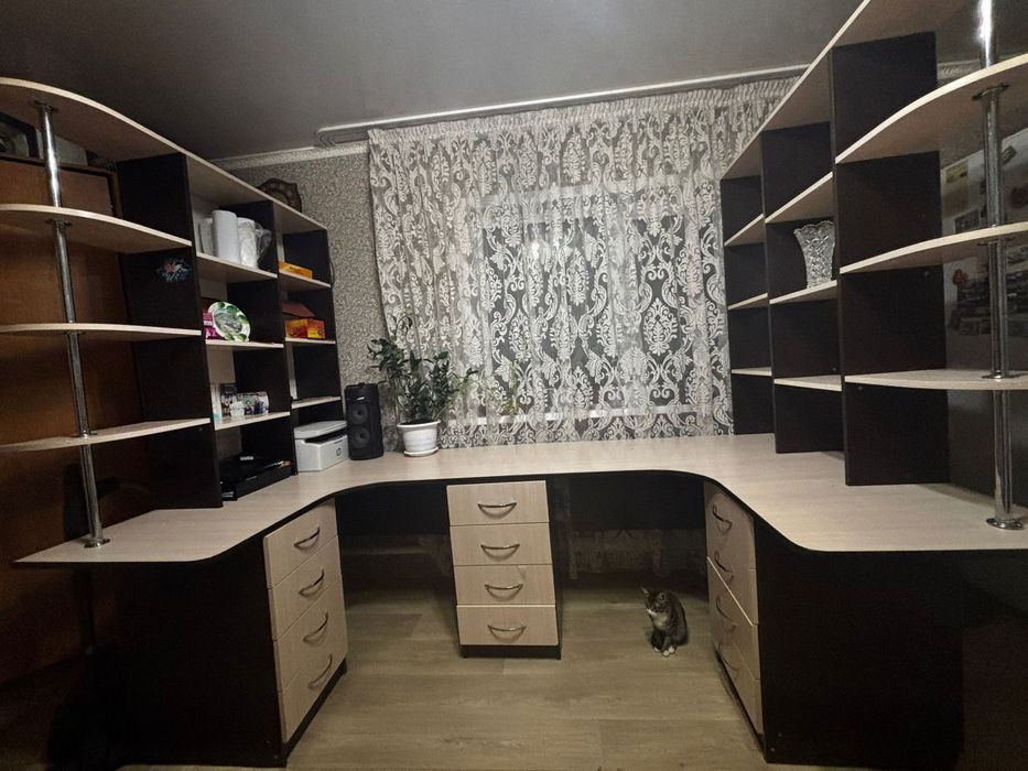 Стол ученический