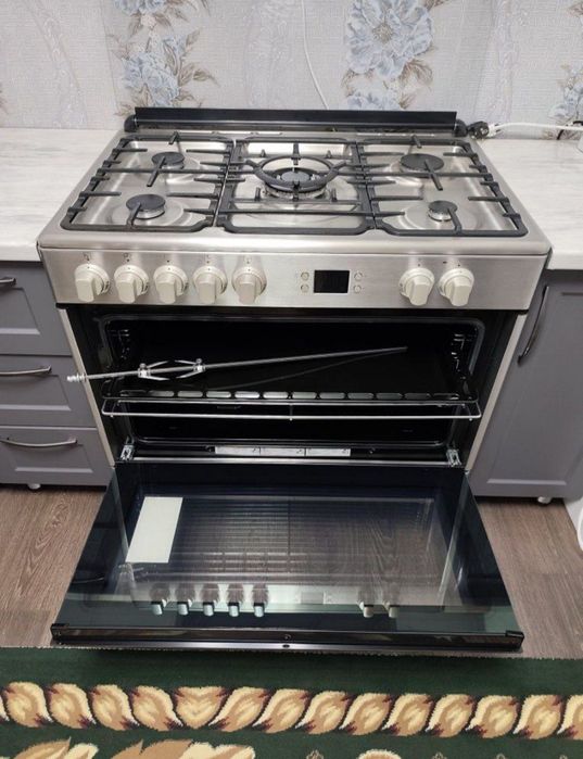 Газовая плита ariston