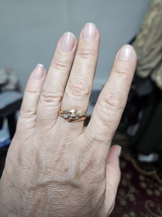 Кольцо золотое 585