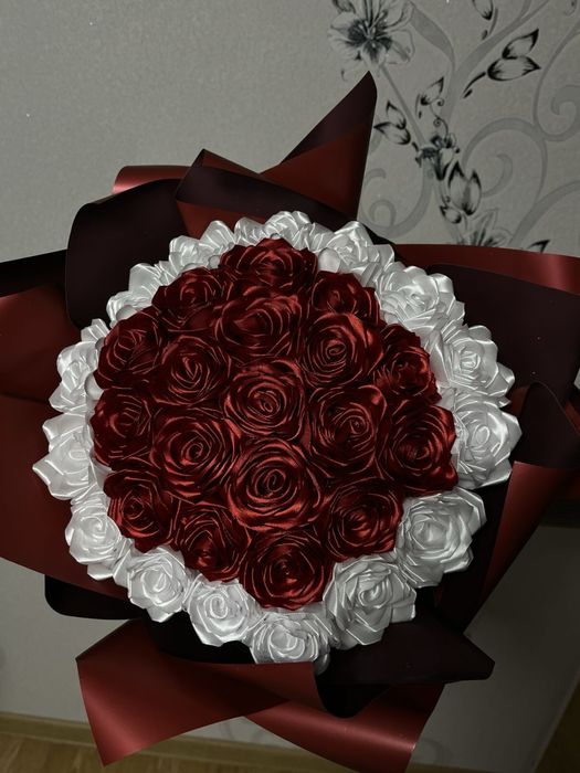 Букеты из атласной ленты