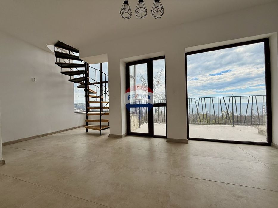 Продава се Къща в Балчик - 116 кв.м за 1055 €/кв.м - Снимка #2