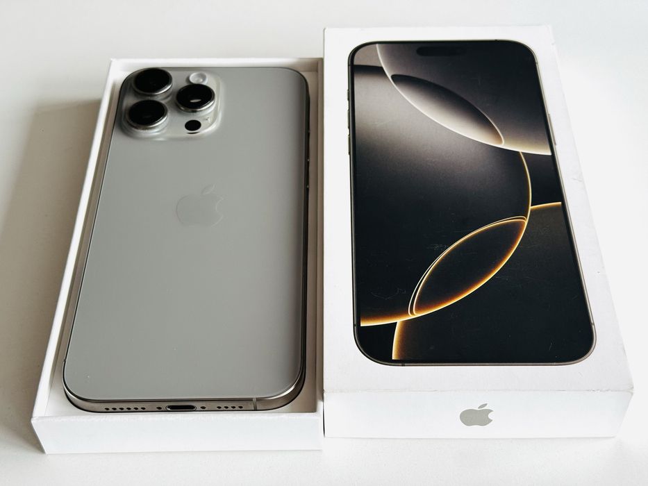 Iphone 16 Pro 128GB Natural Titanium Гаранция 6 месеца