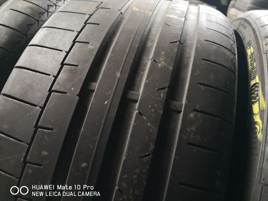 235 30 20 гумите continental 2 бр