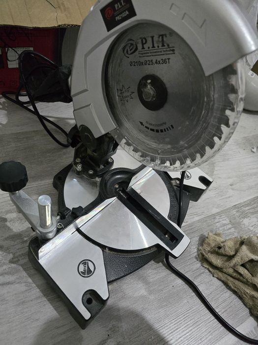 Торцовочная пила