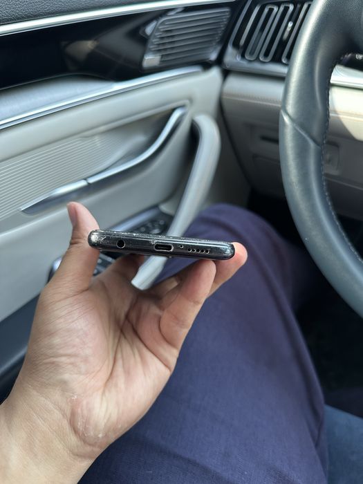 Poco x3 pro sotiladi
