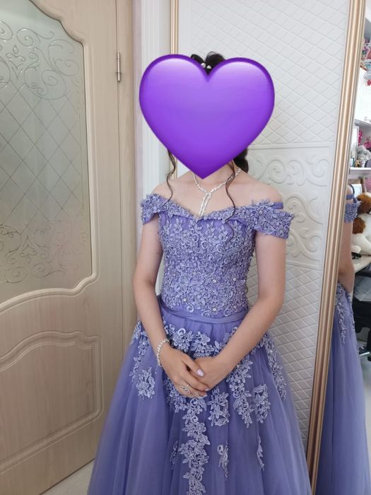 Платье на праздничный вечер  для девушек