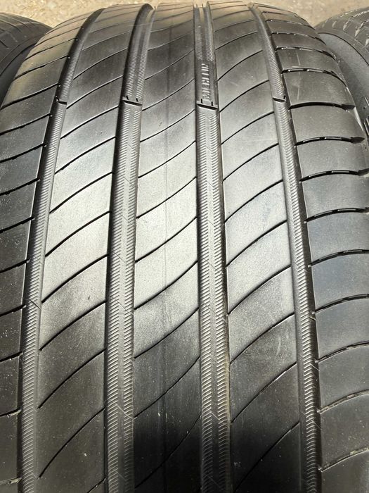 2x Anvelope Vara 225/45 R17 - Michelin Primacy 4