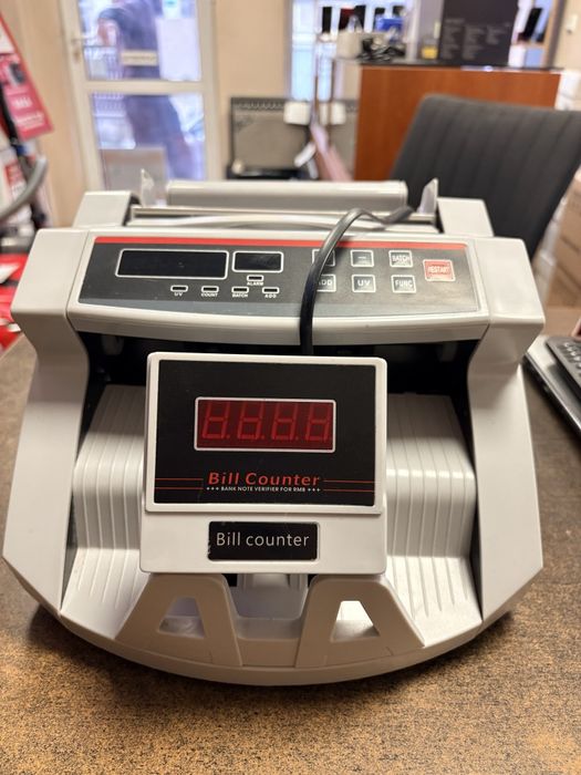 Банкнотоброячна машина