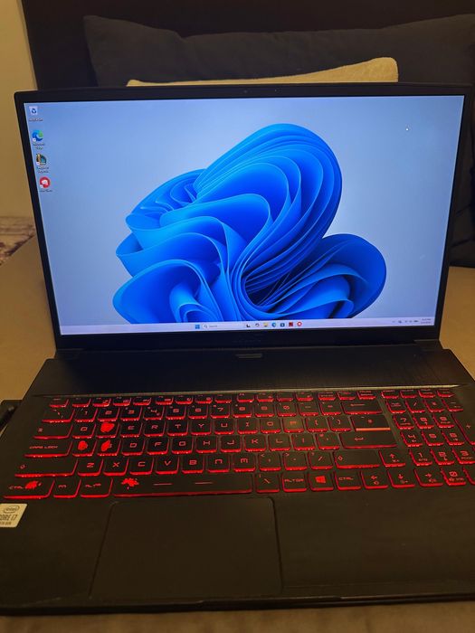 Laptop gaming MSI i7 gen 10