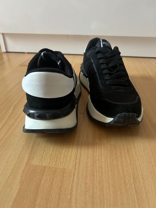 Дамски кецове VALENTINO