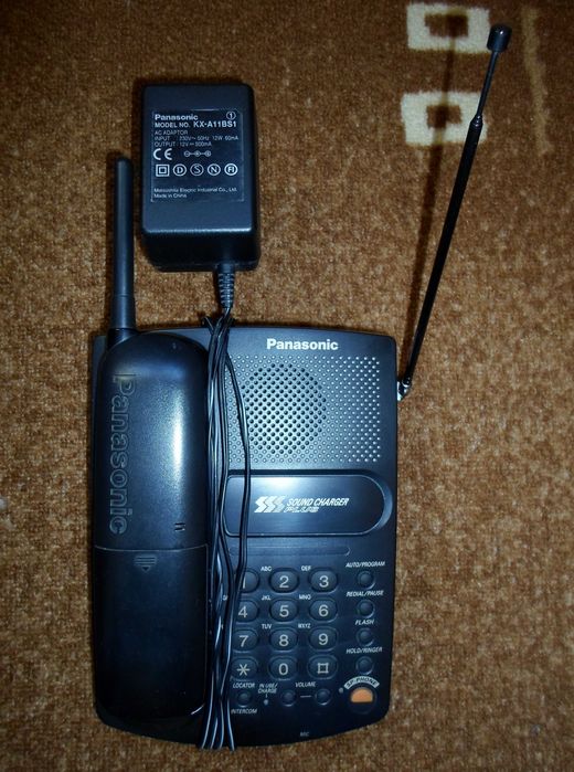 Лот стационарни телефони на достъпни цени