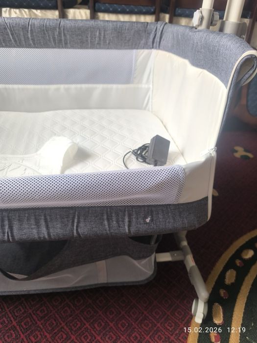 Манеж качалка люлька.