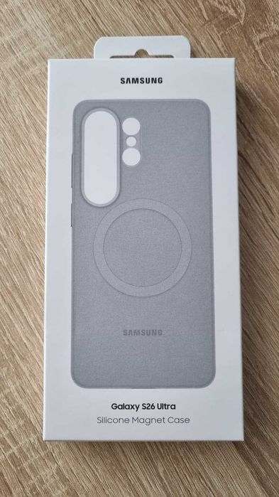 Vand husa originala Samsung pentru Galaxy S26 Ultra