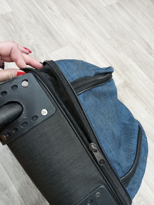 Сумка дорожная унисекс.