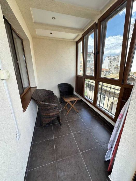 Дава се под наем Двустаен апартамент в Бургас, Възраждане - 72 кв.м за 561 € - Снимка #14